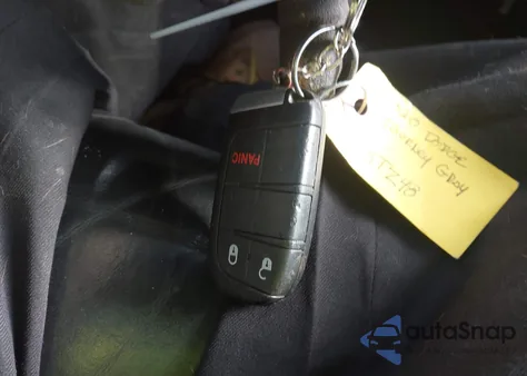 2020 Dodge Journey Crossroad z USA, uszkodzony, nr VIN 3C4PDCGB6LT272989